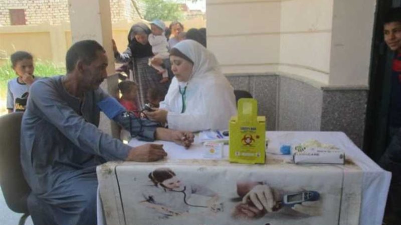 قافلة طبية من 12