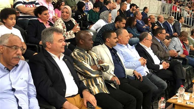 بحضور أبو ريدة..