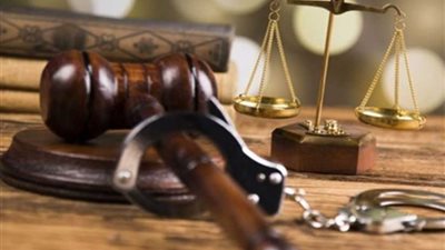 في أول جلسة بعد وفاة 