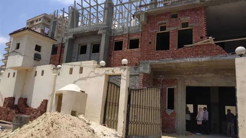 محافظ البحيرة يتفقد