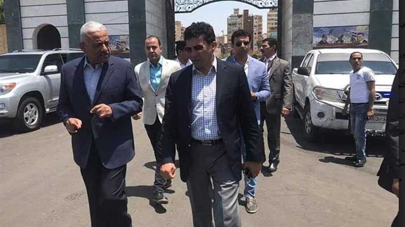 وزير الرياضة يتفقد