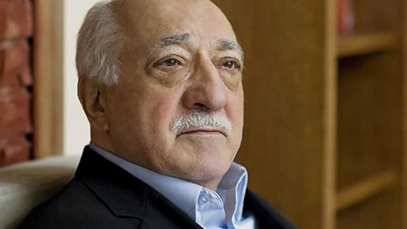 الأغا يواصل اعتقال