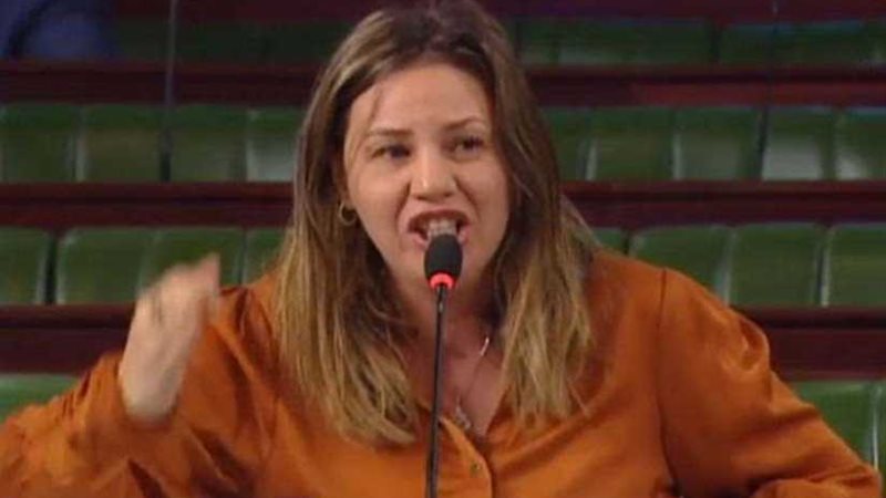 نائبة تونسية: أرفض