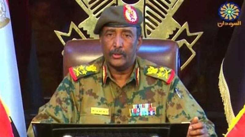 البرهان: انحياز الجيش