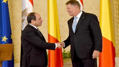 الرئيس السيسى يواصل لقاءاته ومباحثاته مع كبار المسئولين فى رومانيا