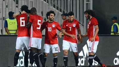 المنتخب بألوان العلم المصري في افتتاح الأمم الإفريقية