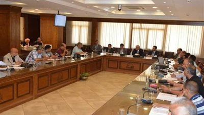 محافظ الجيزة: مهلة شهرين لسداد رسوم الفحص والمعاينة لطالبي تقنين أراضي الدولة