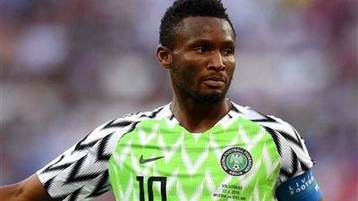 قائد نيجيريا: النسور عائدون أكثر قوة ونحترم جميع المنافسين