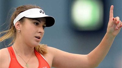 السويسرية بليندا بنشيتش تتأهل إلى نصف نهائي بطولة 