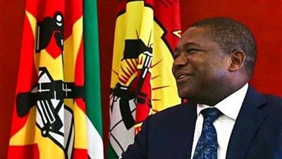 رئيس موزمبيق يصل القاهرة للمشاركة في منتدى الأعمال بين البلدين