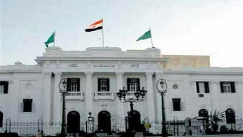 شاشات بـ90 مركزا