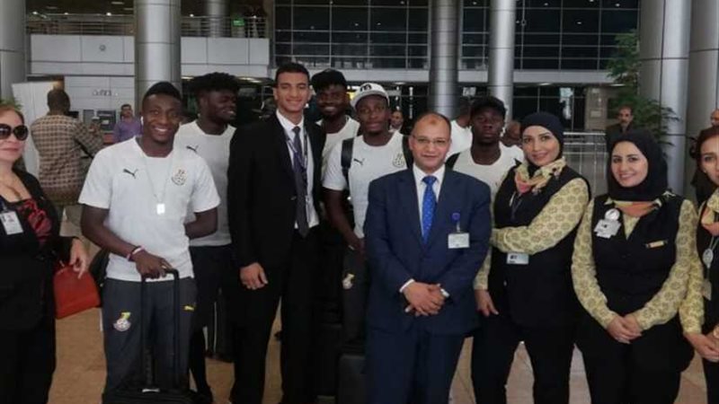 بالصور.. وصول منتخب