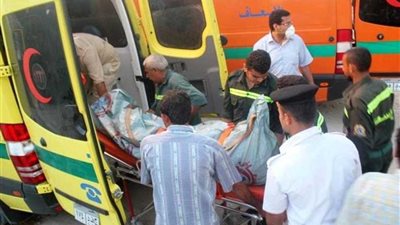 مصرع وإصابة 3 من شرطة الكهرباء إثر انقلاب سيارة على طريق مطروح السلوم