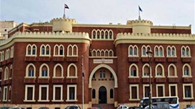 طلاب تجارة الإسكندرية يشاركون في نموذج محاكاة النظام المصرفي المصري