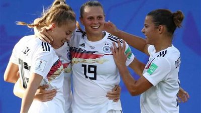 ألمانيا أول المتأهلين إلى ربع نهائي 