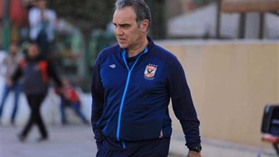 لاسارتي يعلن برنامج تدريبات الأهلي خلال فترة الدوري