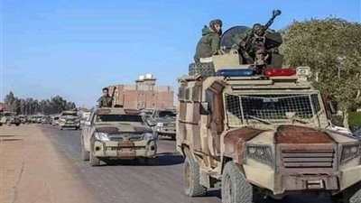 تعزيزات ضخمة تصل قوات الجيش الليبي بطرابلس.. وحفتر يستقبل سلامة (صور)