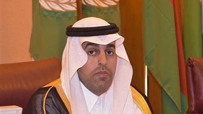 البرلمان العربي يُدين بأشد العبارات الهجوم الحوثي على مطار أبها