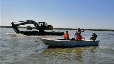 ضبط ٥٠ ألف متر غزل مخالف في حملة لإزالة التعديات على بحيرة البرلس في 