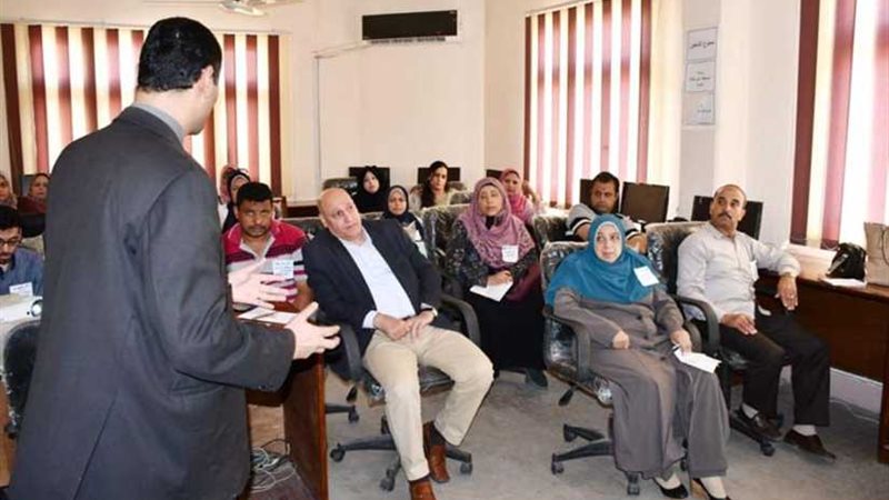 كتابة وإعداد التقارير