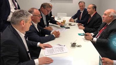 قطاع الأعمال: توقيع عقود الماكينات الحديثة لشركات الغزل والنسيج بقيمة 270 مليون دولار