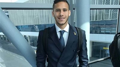 رمضان صبحي يغادر القاهرة عقب تعثر مفاوضات الأهلي مع هيدرسفيلد