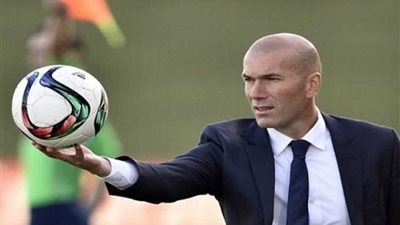 زيدان: أشجع محاربي الصحراء في «أمم إفريقيا» وأتمنى أن يقدموا الفخر للجزائر