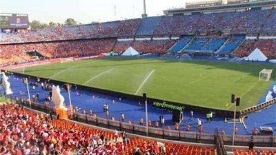 جماهير الفراعنة تتوافد على استاد القاهرة