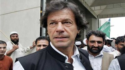 المعارضة الباكستانية تهدد الحكومة