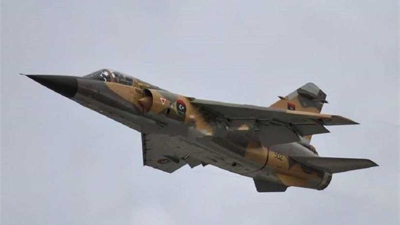 الطيران الليبي يجدد