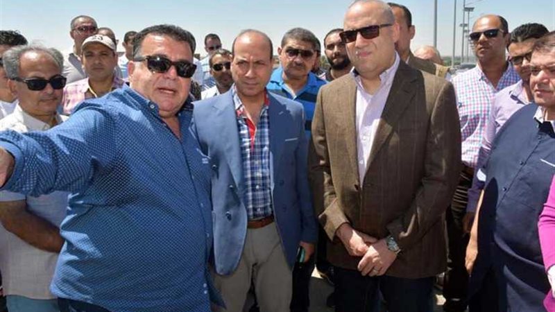 وزير الإسكان يتفقد