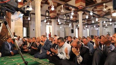 وزيرا الأوقاف والآثار ومحافظ الفيوم يفتتحون 