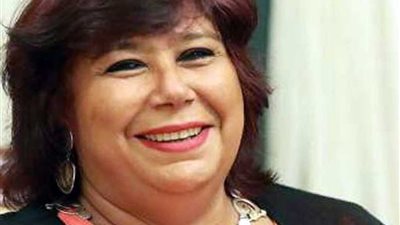 وزيرة الثقافة تطلق إشارة إعادة تشغيل قصر السينما