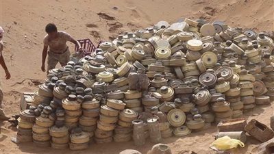 الجيش اليمني يتلف 5 آلاف لغم وعبوة زرعتها مليشيا الحوثي في حجة