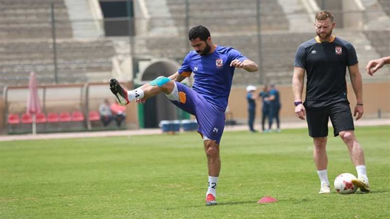 الأهلي يواصل تدريباته