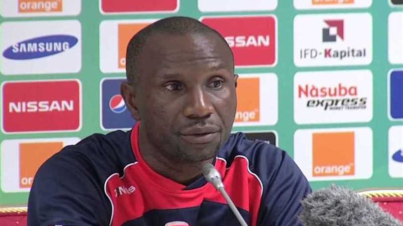 خط وسط مكثف يبرز