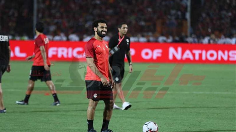 إحماء اللاعبين قبل