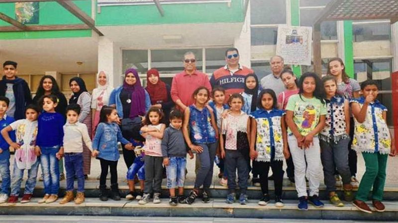 بنات نادي زايد ضمن