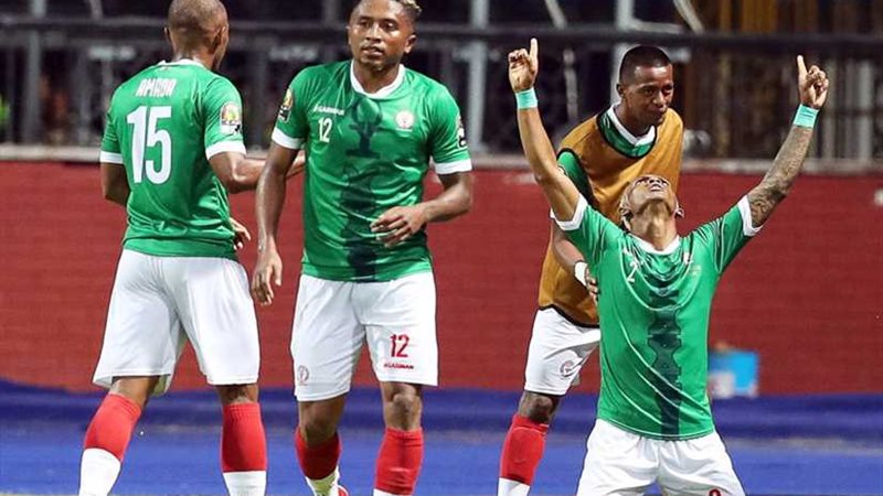 مدغشقر تضع قدما فى