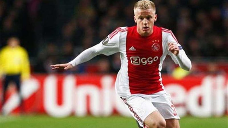 تأهل منتخب إسبانيا