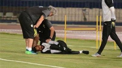 طبيب الأهلي السعودي يوضح سبب إصابة جنش.. ويؤكد غياب اللاعب لمدة ٨ أشهر