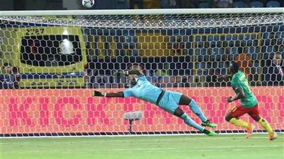 شوط سلبي بمباراة غانا والكاميرون