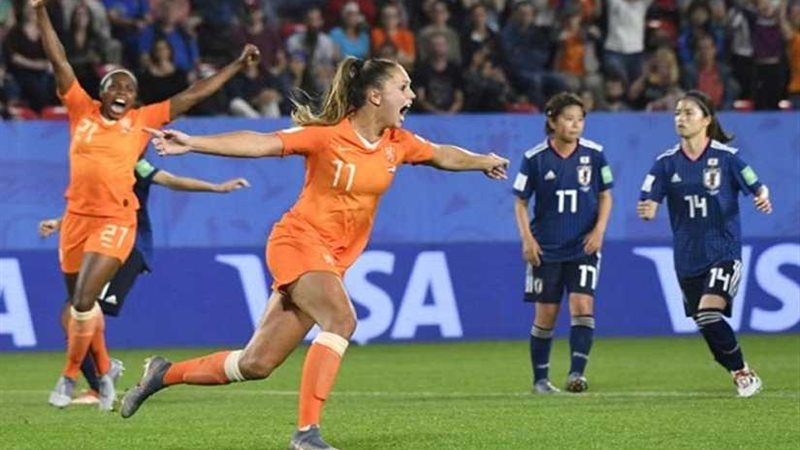 السويد تواجه هولندا