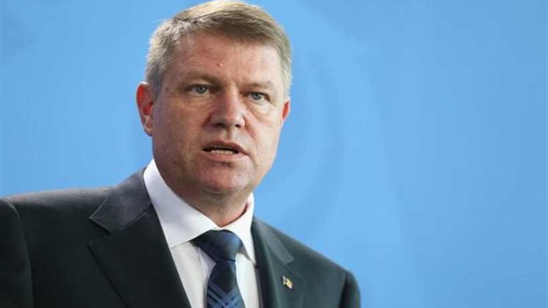 رئيس رومانيا يعلن