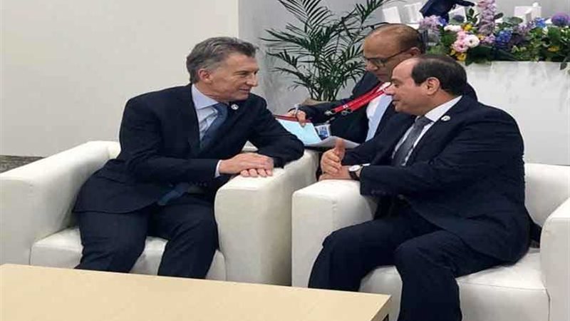 الرئيس السيسي يلتقي