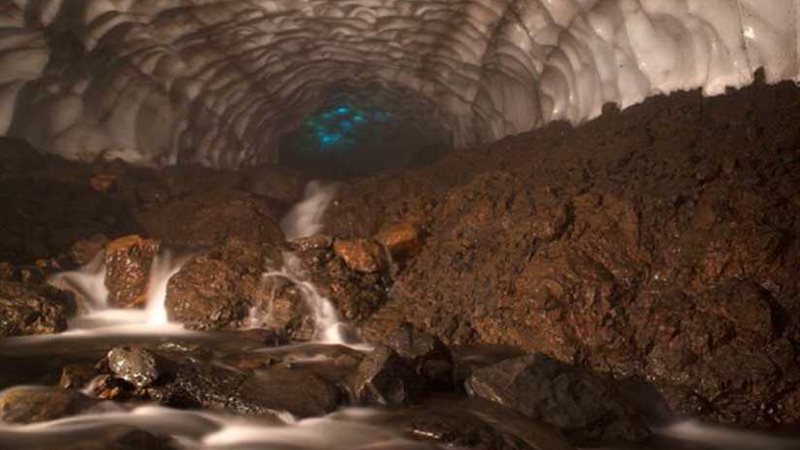 نار وجليد.. رحلة