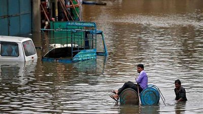 ارتفاع حصيلة ضحايا الأمطار الموسمية في غرب الهند إلى 27 قتيلا