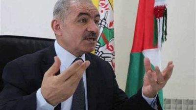 الحكومة الفلسطينية تشكل فريقًا قانونيًا لمتابعة قرصنة الاحتلال الإسرائيلي لأموال المقاصة