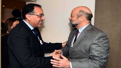 مدبولي يستقبل رئيس الوزراء الأردني