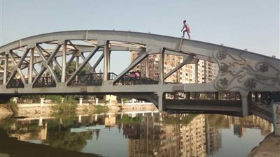 بعد تكرار حوادث الغرق.. توجيهات بمنع العوم بـ«ترع المنوفية»